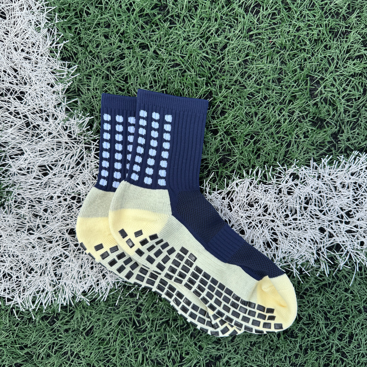UNOBALL™ Ultra-Grip Performance Socks